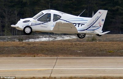 [the-first-flying-car-06.jpg]