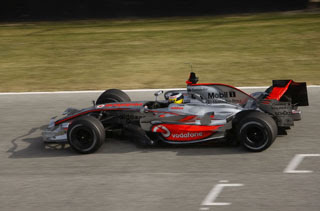 2008 Vodafone McLaren Mercedes MP4-23-2