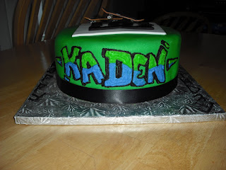 Sprinklebelle: DC Skateboarding Cake 2