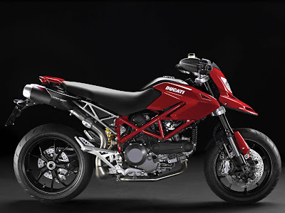 2010 Ducati Hypermotard 1100 EVO SP 2010 Ducati Hypermotard 1100 EVO SP