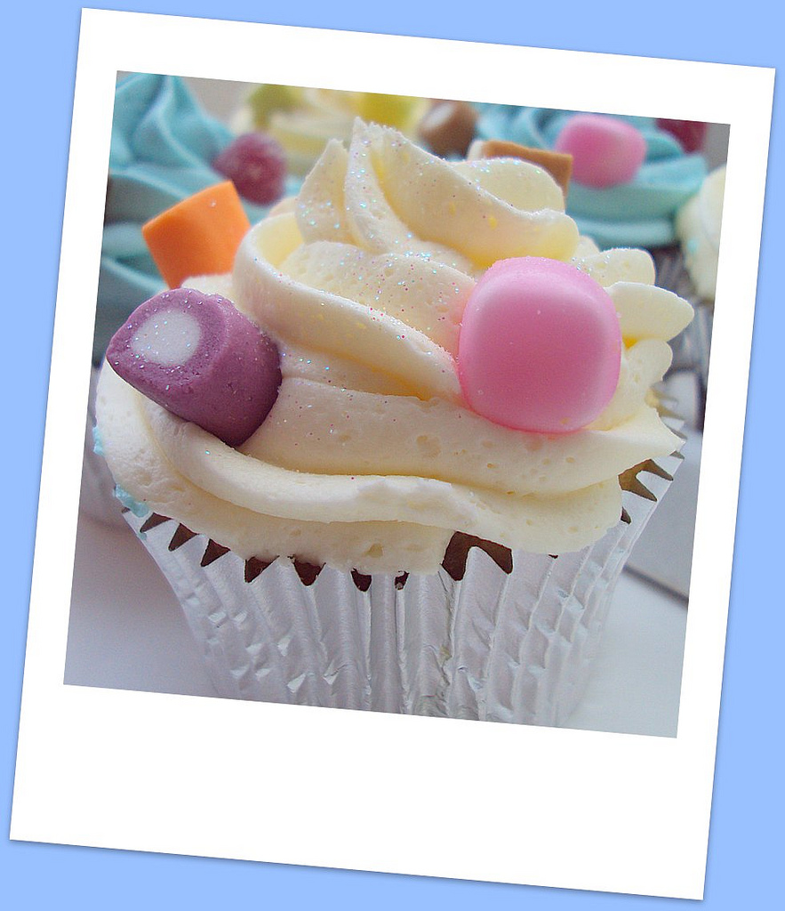 Heavenly Cupcakes Heavenly Cupcakes
