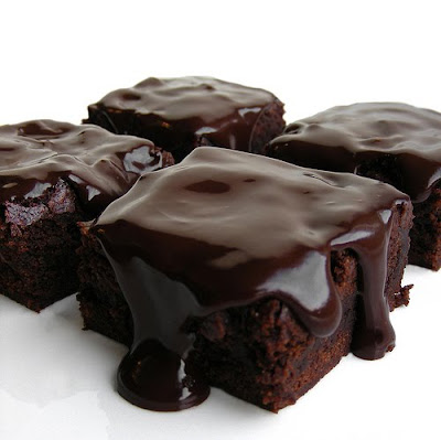 whiskey+chocolate+brownies+by+FotoosVanRobin+at+flickr.jpg