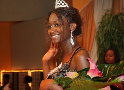 [1242819242_resized.jpg]