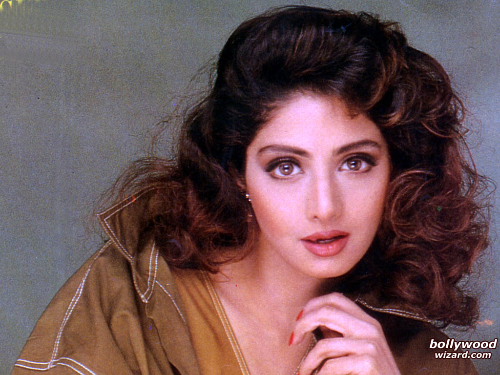 http://4.bp.blogspot.com/_1jkBNQYTrsE/S8xTYxDeRKI/AAAAAAAAAD8/N3LtcVjlEgg/s1600/sridevi_004_1024x768_jxpt.jpg
