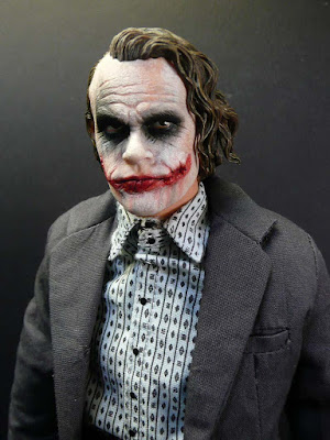 heath ledger joker without makeup. Bank Robber Joker by Hot Toys