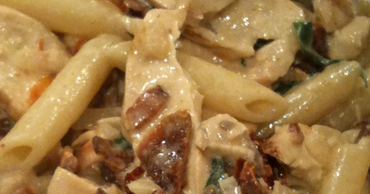 The Baking Bookworm Chicken, Bacon, Spinach & SunDried Tomato Pasta
