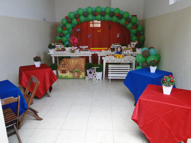 decoracao mesa branca:Victoria Decoração Infantil : mesa Tematica – Branca de Neve decoracao mesa branca:Victoria Decoração Infantil : mesa Tematica – Branca de Neve