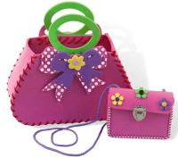 PRETTY PURSES