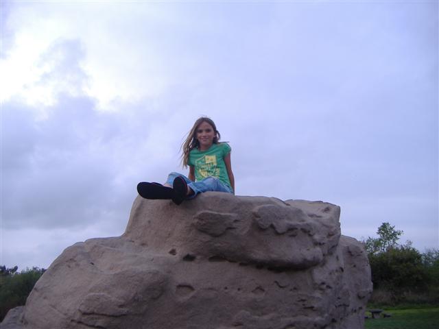 [Ha+rock(Small).JPG]