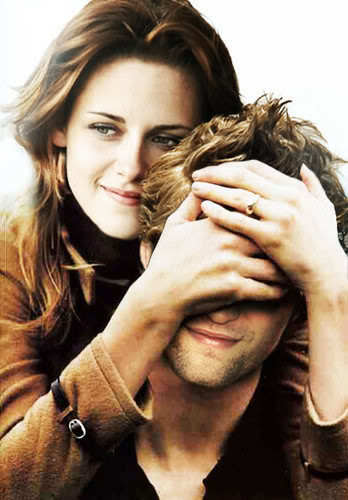 kristen stewart and robert pattinson engaged kristen stewart and robert pattinson engaged