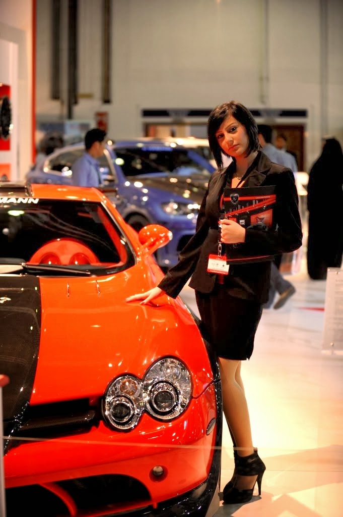 [sara+slr.JPG]