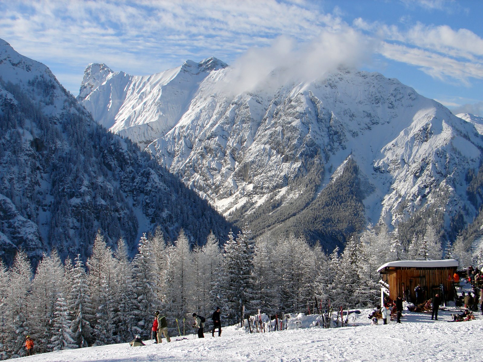[DSC07833+copy.jpg]