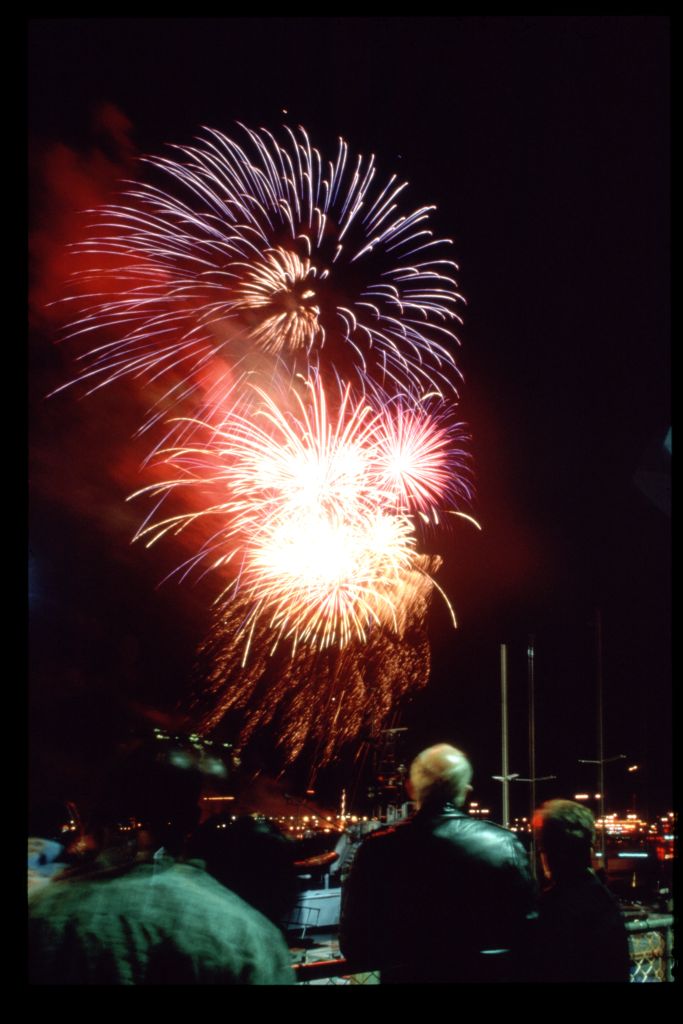 Visit Marina del Rey Marina del Rey Celebrates New Year With Fireworks