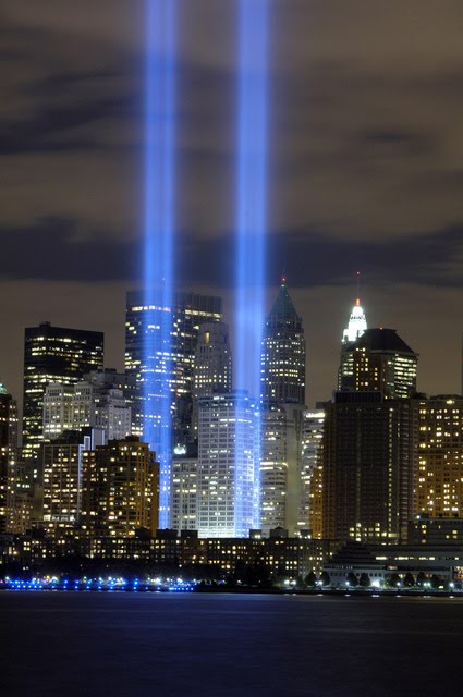 World+trade+center+lights+tribute