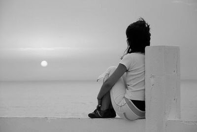 Feeling lonely lonely Feeling lonely lonely