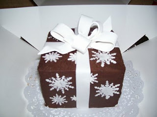 Custom Made Snowflake Cake for Winter Wedding Anniversary Custom Made Snowflake Cake for Winter Wedding Anniversary