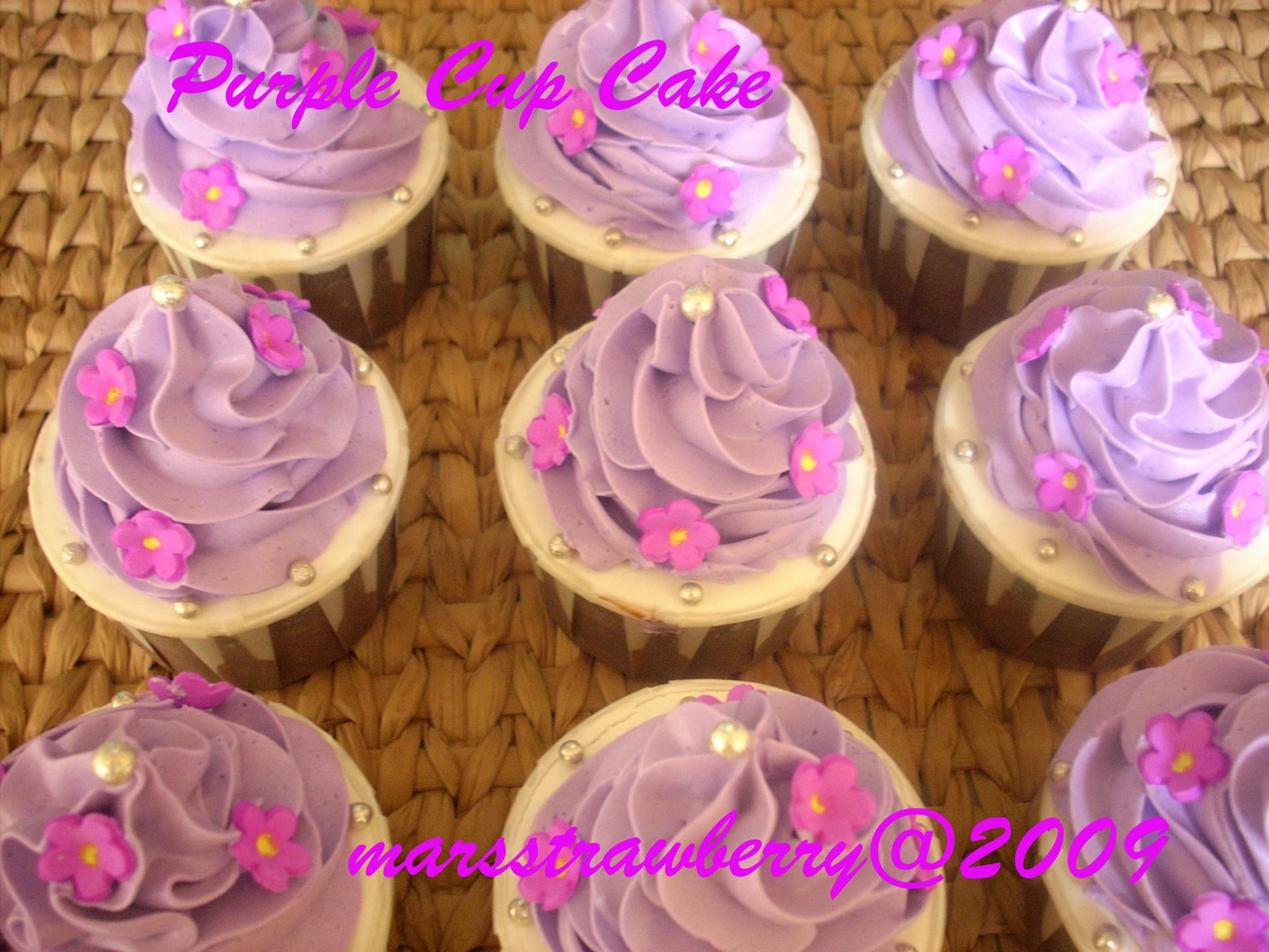 [Purple+Cup+Cake.jpg]