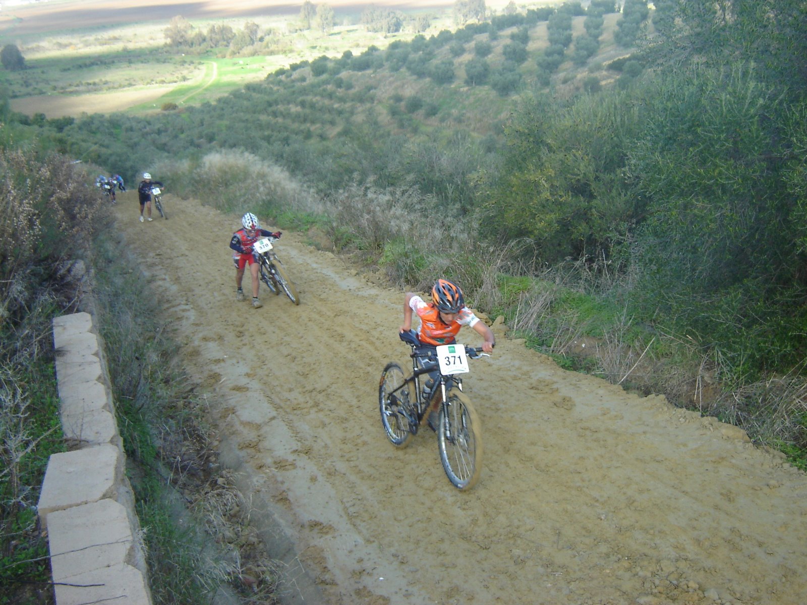 [DSC05011.JPG]