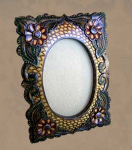 Beautiful Antique Frame of Natural Handicraft
