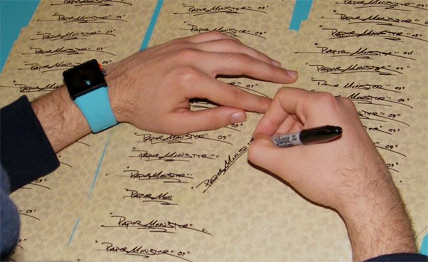 [PaperMonster-DPBookSign.jpg]