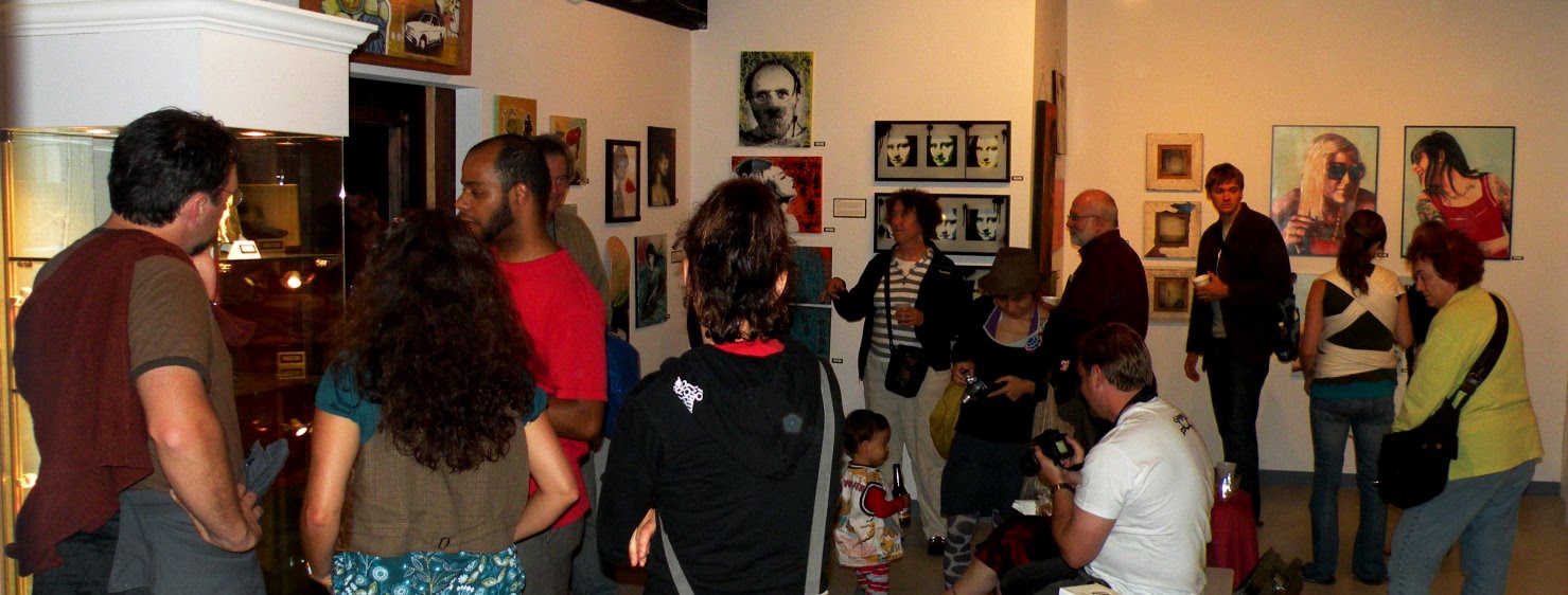 [UrbanDecay_Opening3.JPG]