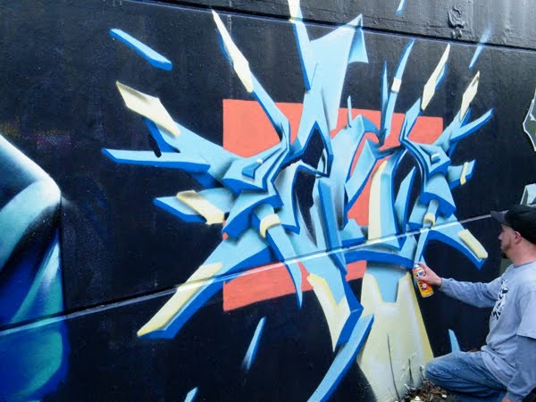 [PaperMonster-RiverWalk27.jpg]