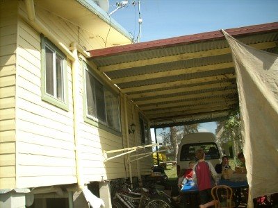 [house+left+side.jpg]