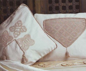 Yastık başı dantel örnekleri YASTIK+KENAR+(29) Yastık başı dantel örnekleri