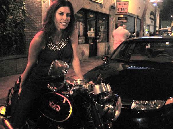 [9333_290378705143_746370143_9110986_3824341_n.jpg]