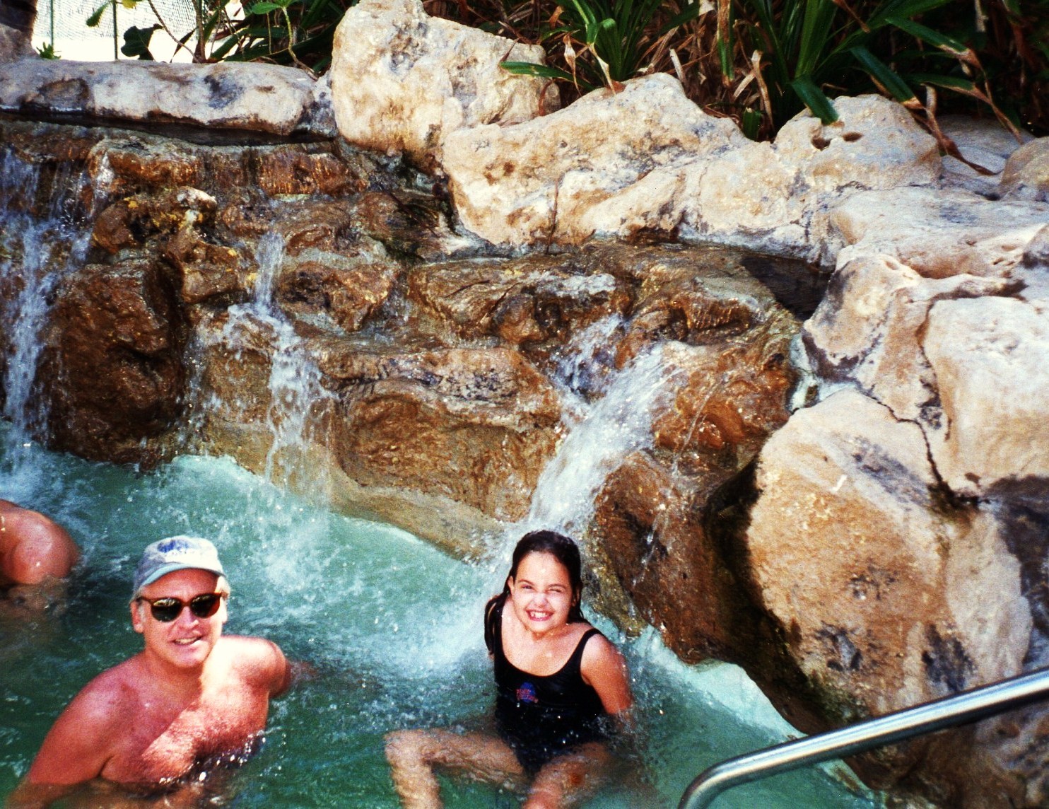 [jacuzzi.jpg]