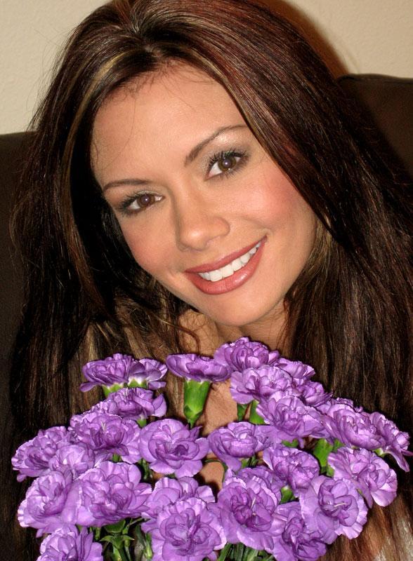 [Crissy_Moran.jpg]