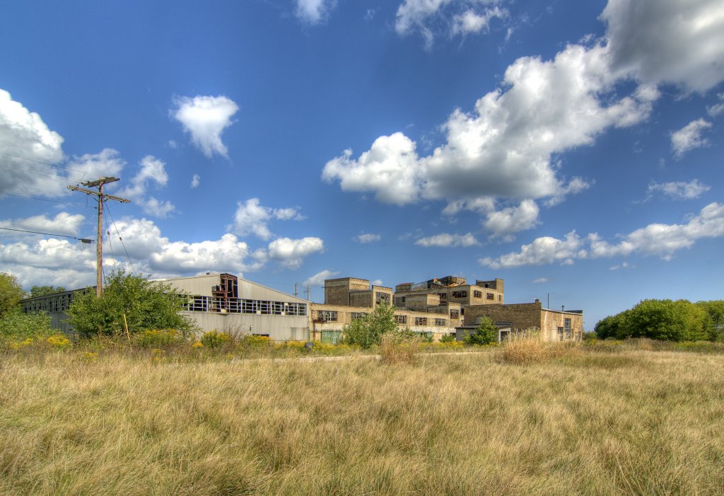 Scary locales in/around Milwaukee (abandoned hospitals/etc) (Oak Creek