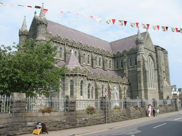 Daniel O'Connell Church zu Cahersiveen, nach emmer, ouni Kiirchentuurm