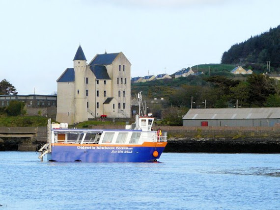 le "Valentia Harbour Tours"