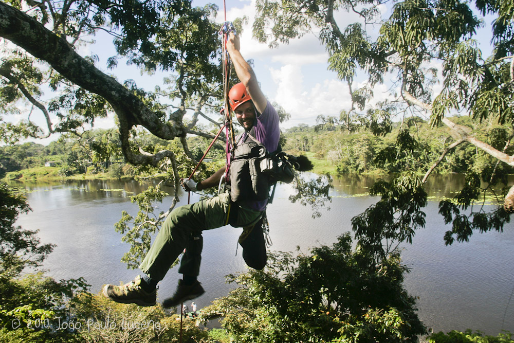 TERRA AUSTRALIS Cadernos Amazônicos Tree Climbing Você já escalou