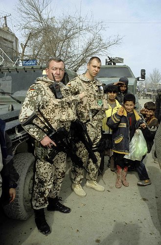 [aaa5german+soldiers+patrolling+in+kunduz.jpg]