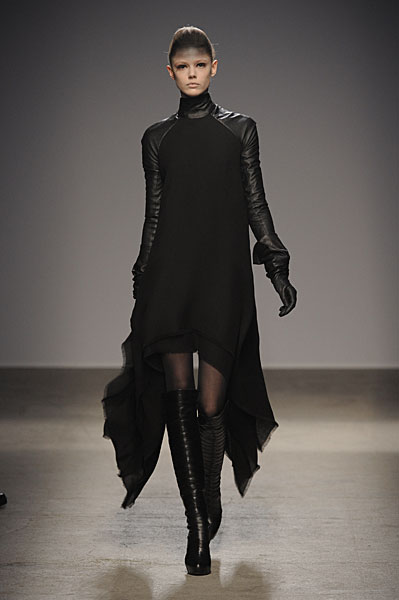 [PUGH_AW10_0568[1].jpg]