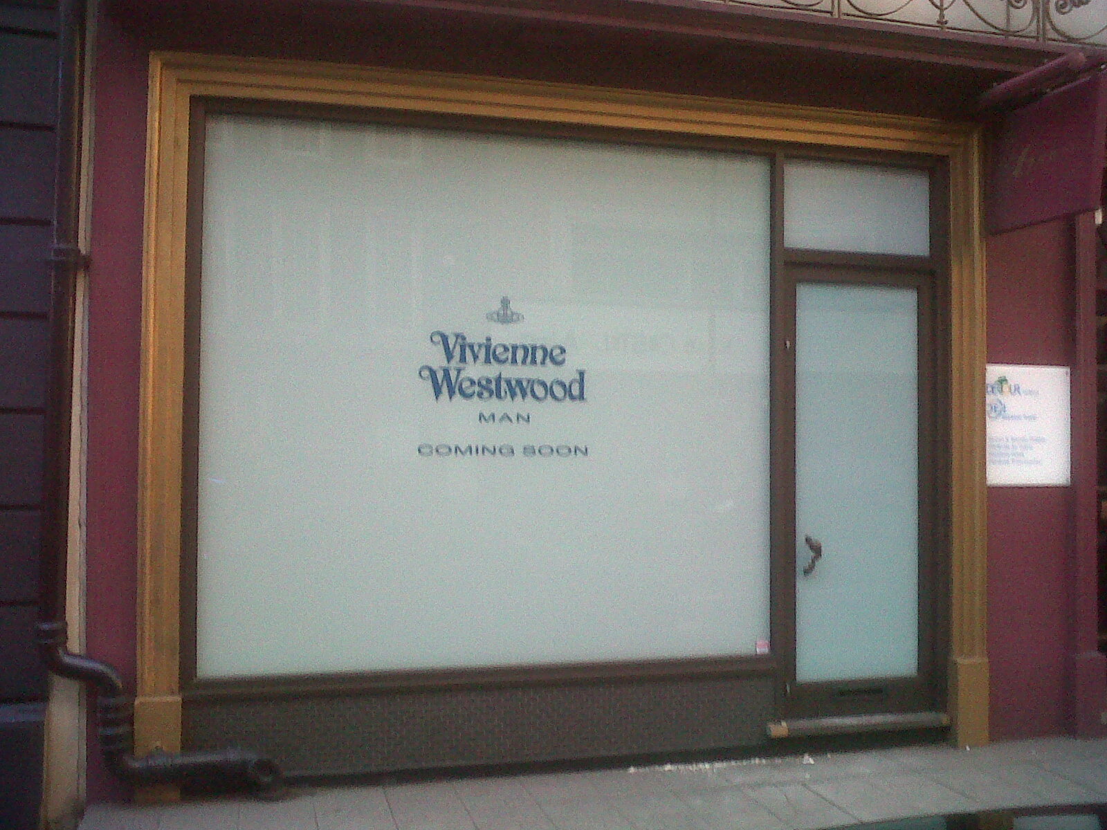 [=?utf-8?B?SU1HMDA0MzUtMjAwOTEyMjctMTUyNy5qcGc=?=-720870]