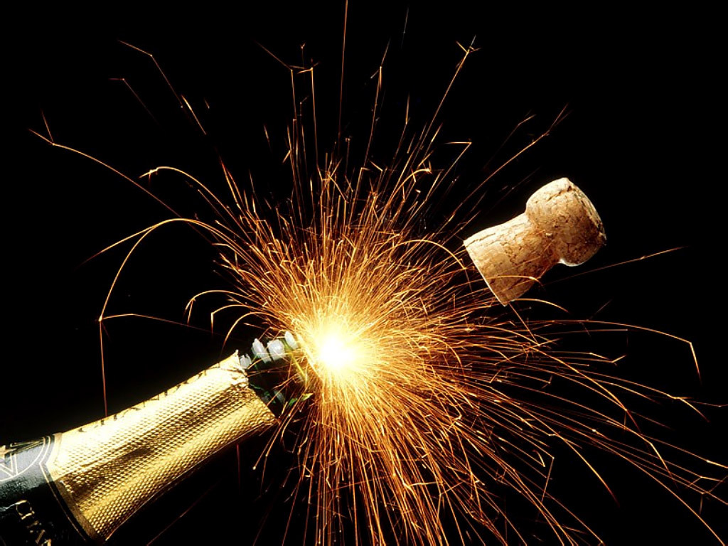 http://4.bp.blogspot.com/_2Y79I8pUr-k/TOqrqqYdpuI/AAAAAAAADoQ/QAkNc1H0T8g/s1600/Champagne.jpg