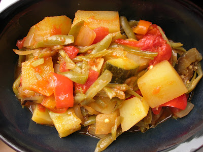and fresh fish from Dardanelles you forget to ask for more Çanakkale Style Vegetable Stew (Şaraşura)