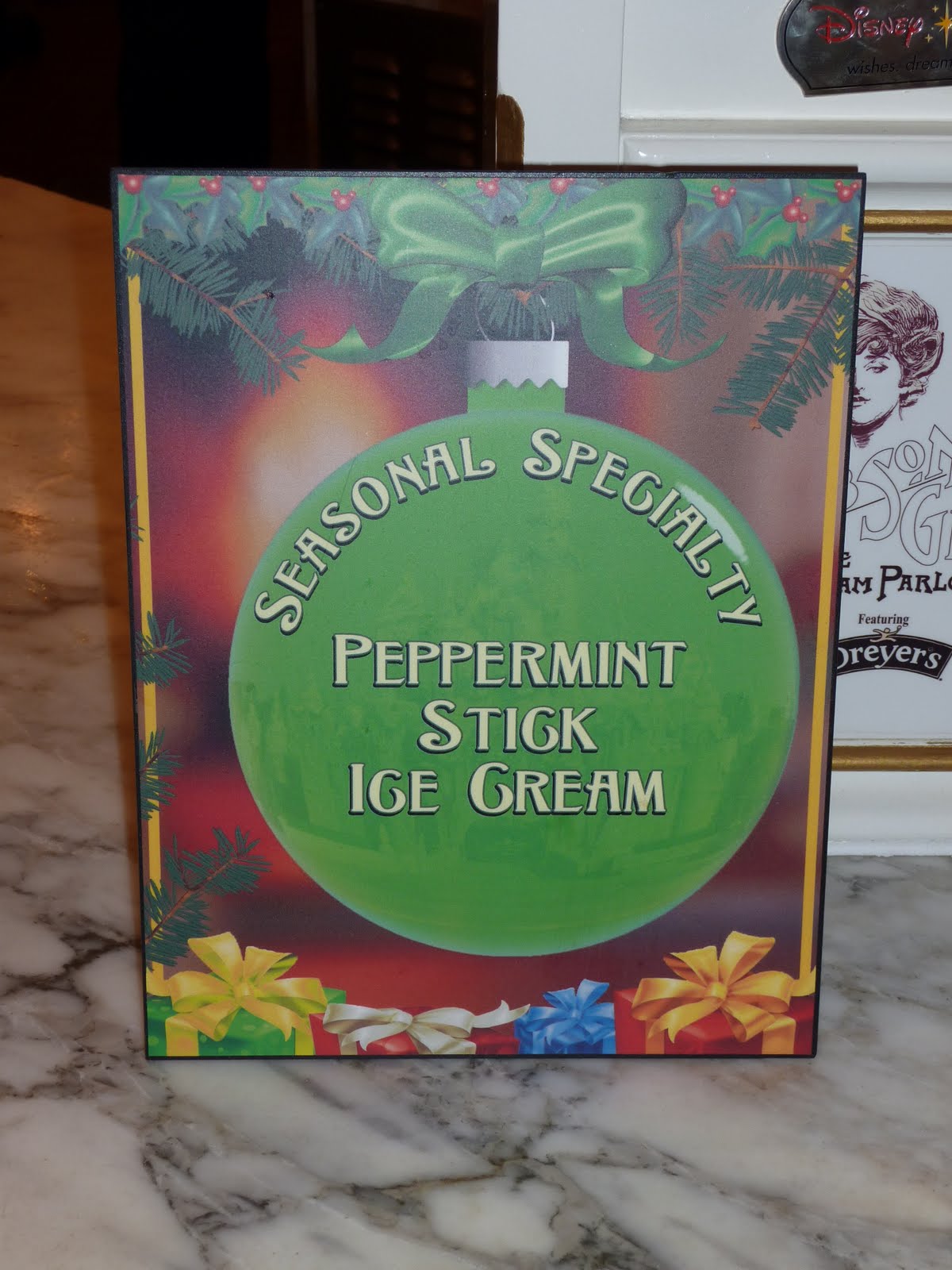 [DisneylandFeb192010+006.JPG]