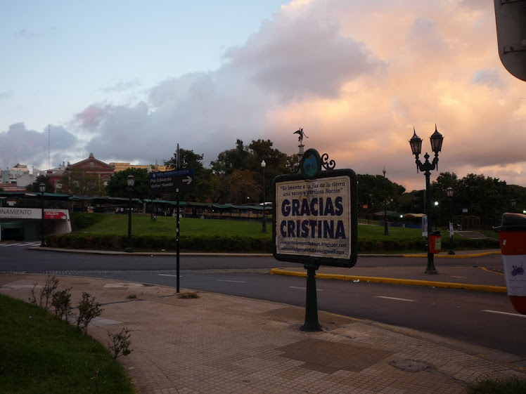 "Buenos Aires despierta"