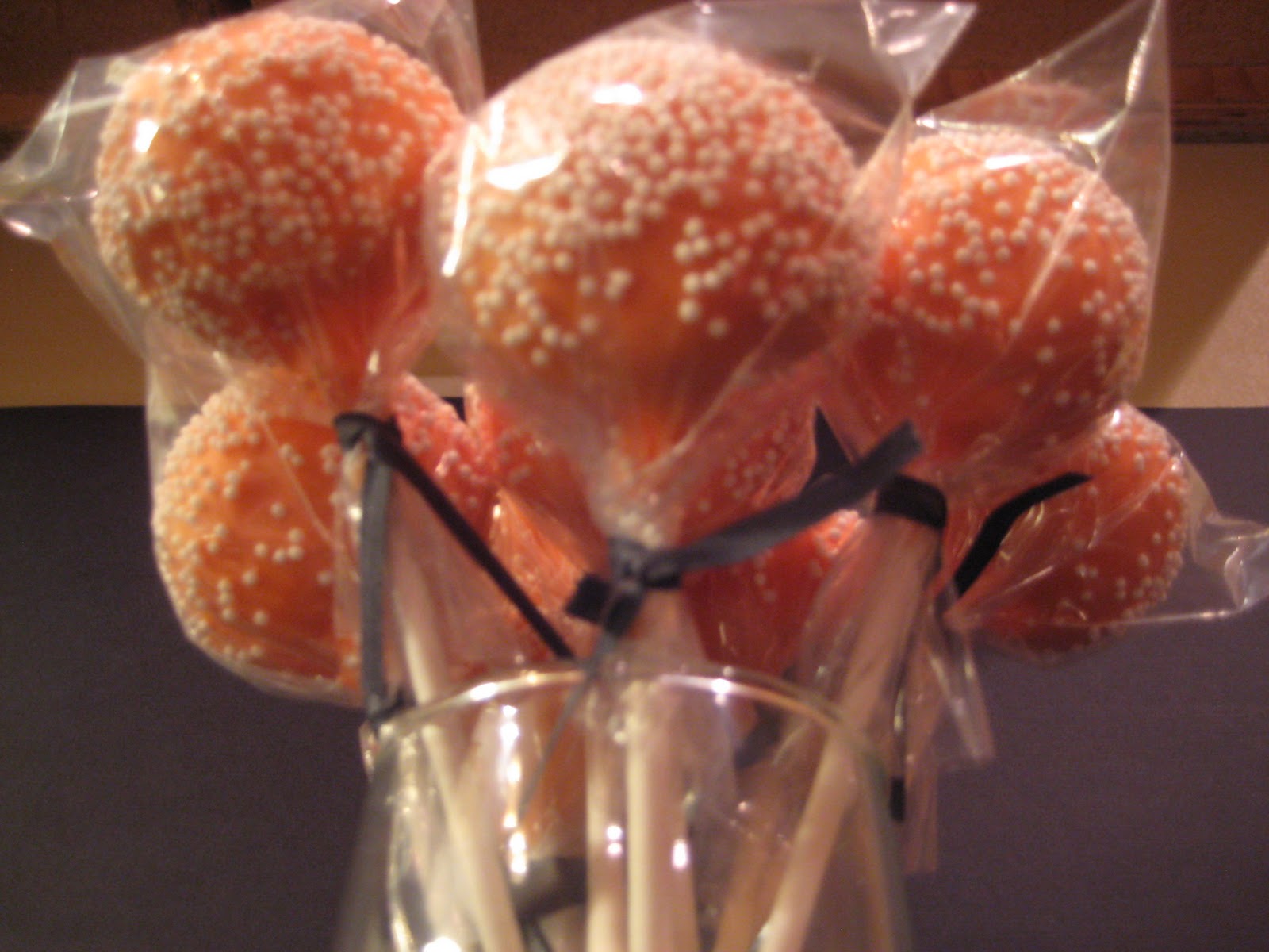 Thank Heaven for Little Swirls Orange Creamsicle Cake Pops