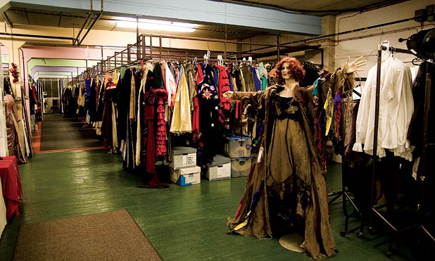 [lyceum-costumes[1].jpg]