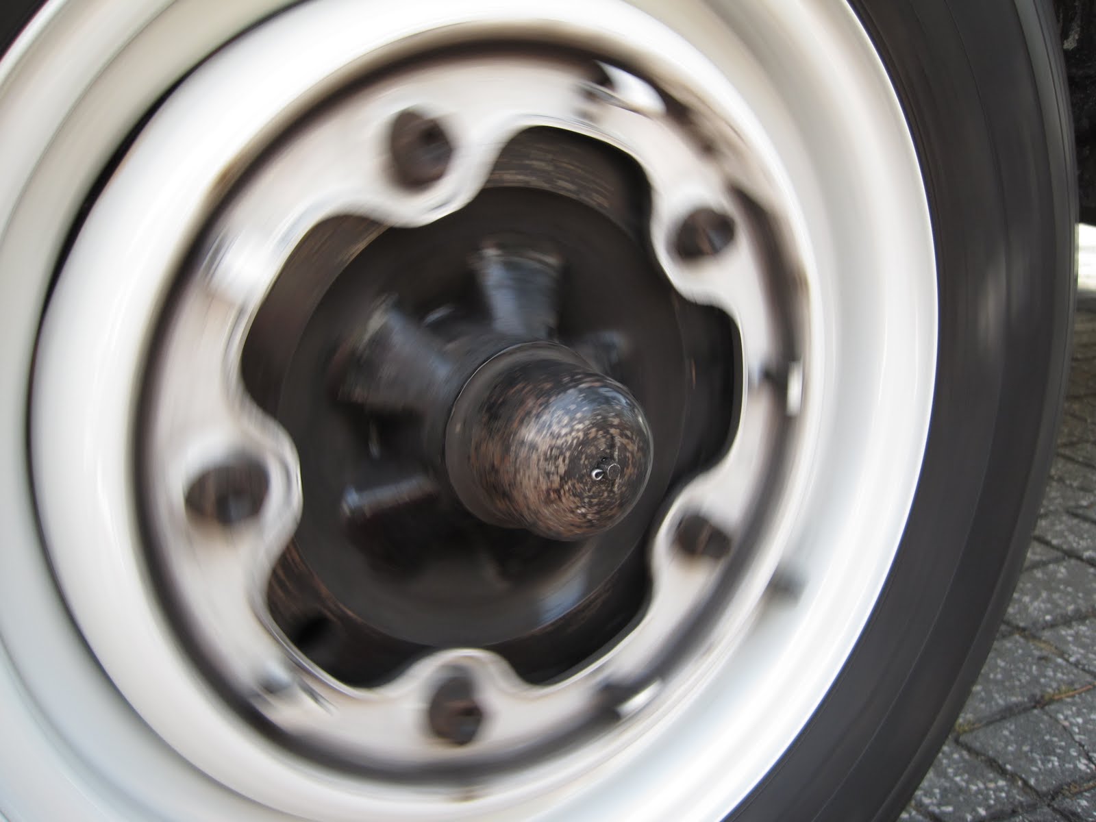 Hot Trips Broken wheel bearing