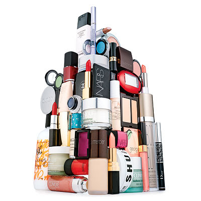 makeup has an important role: it enhances her natural beauty and makeup has an important role: it enhances her natural beauty and
