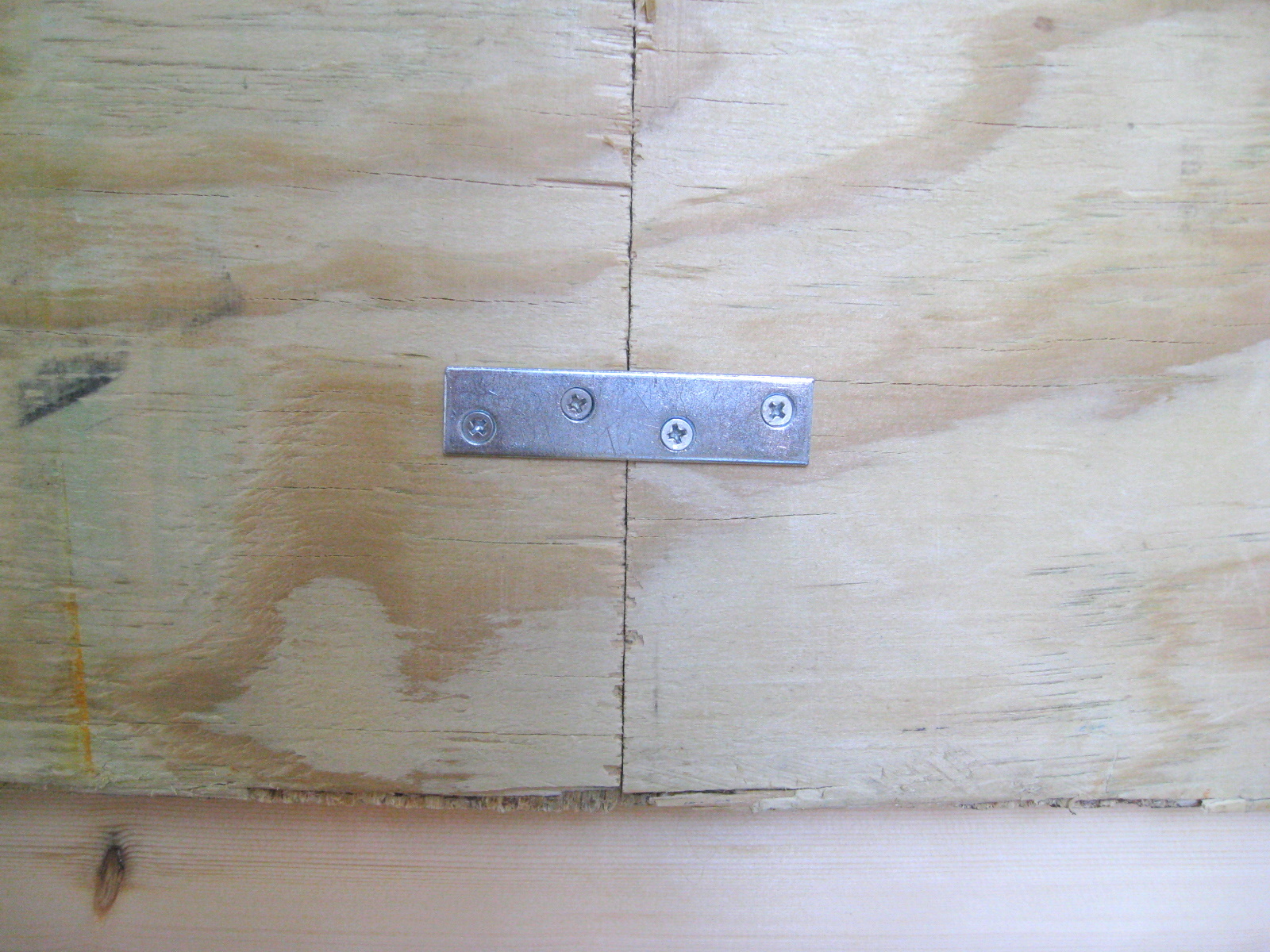 How Much Gap Wood Bed Frame Mattress How Much Gap Wood Bed Frame Mattress