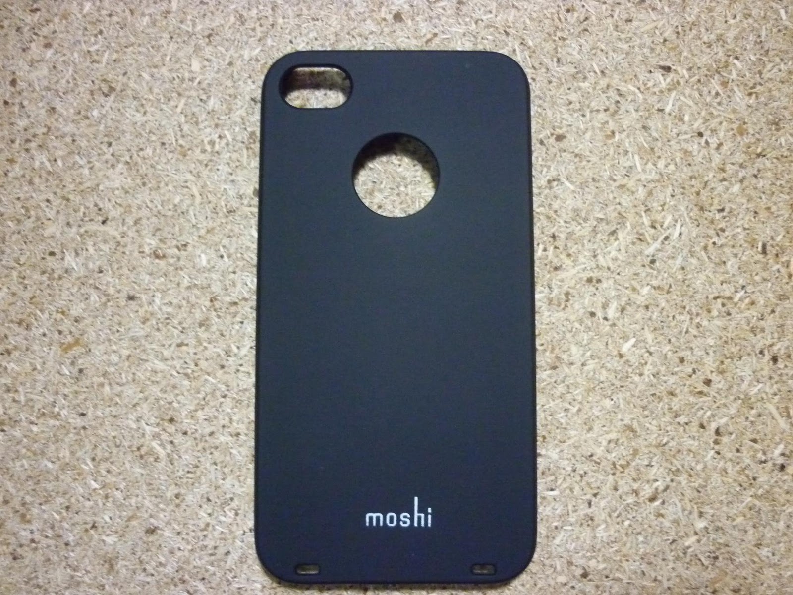 Moshi Case