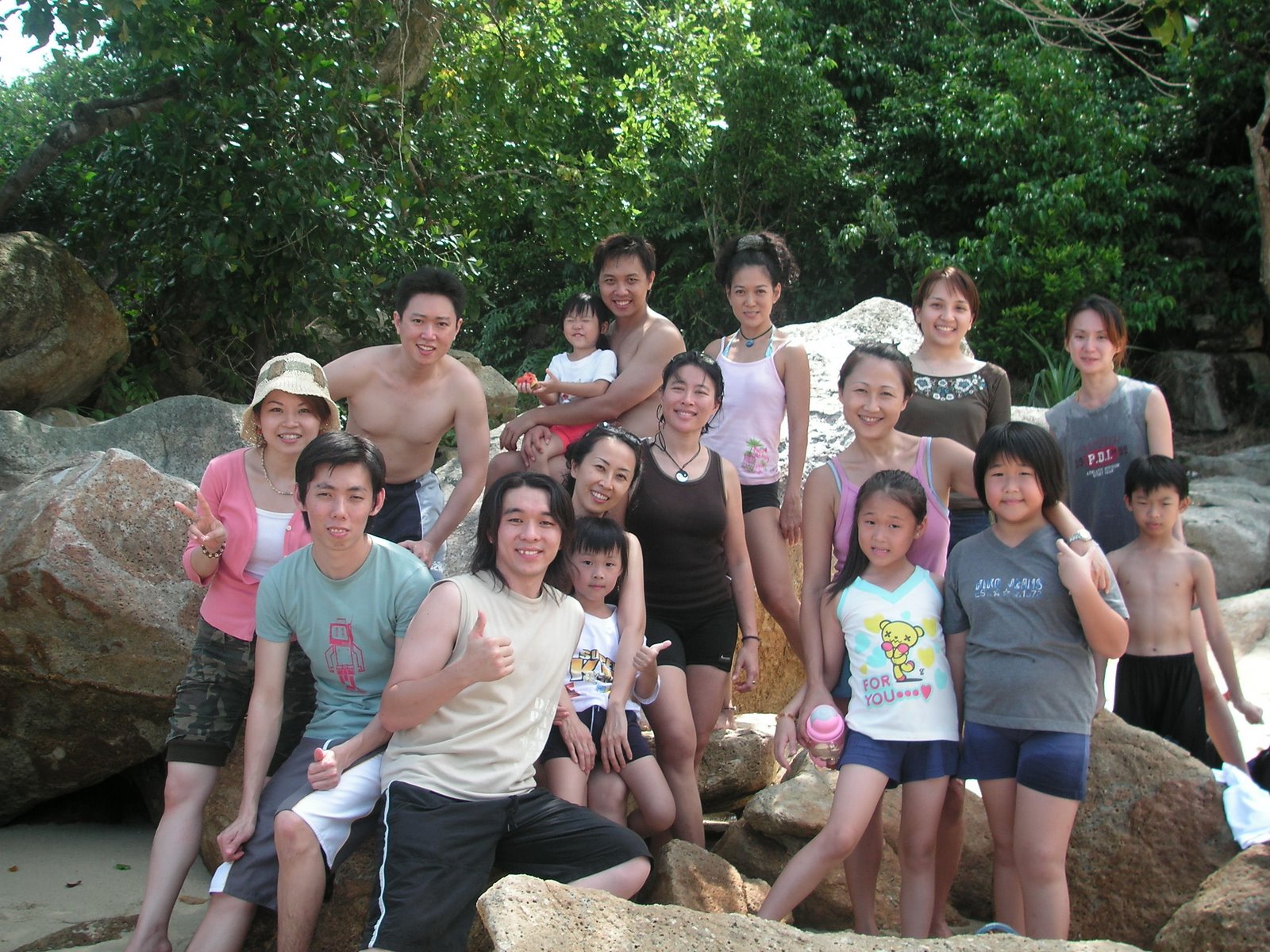 [PICT2113.JPG]