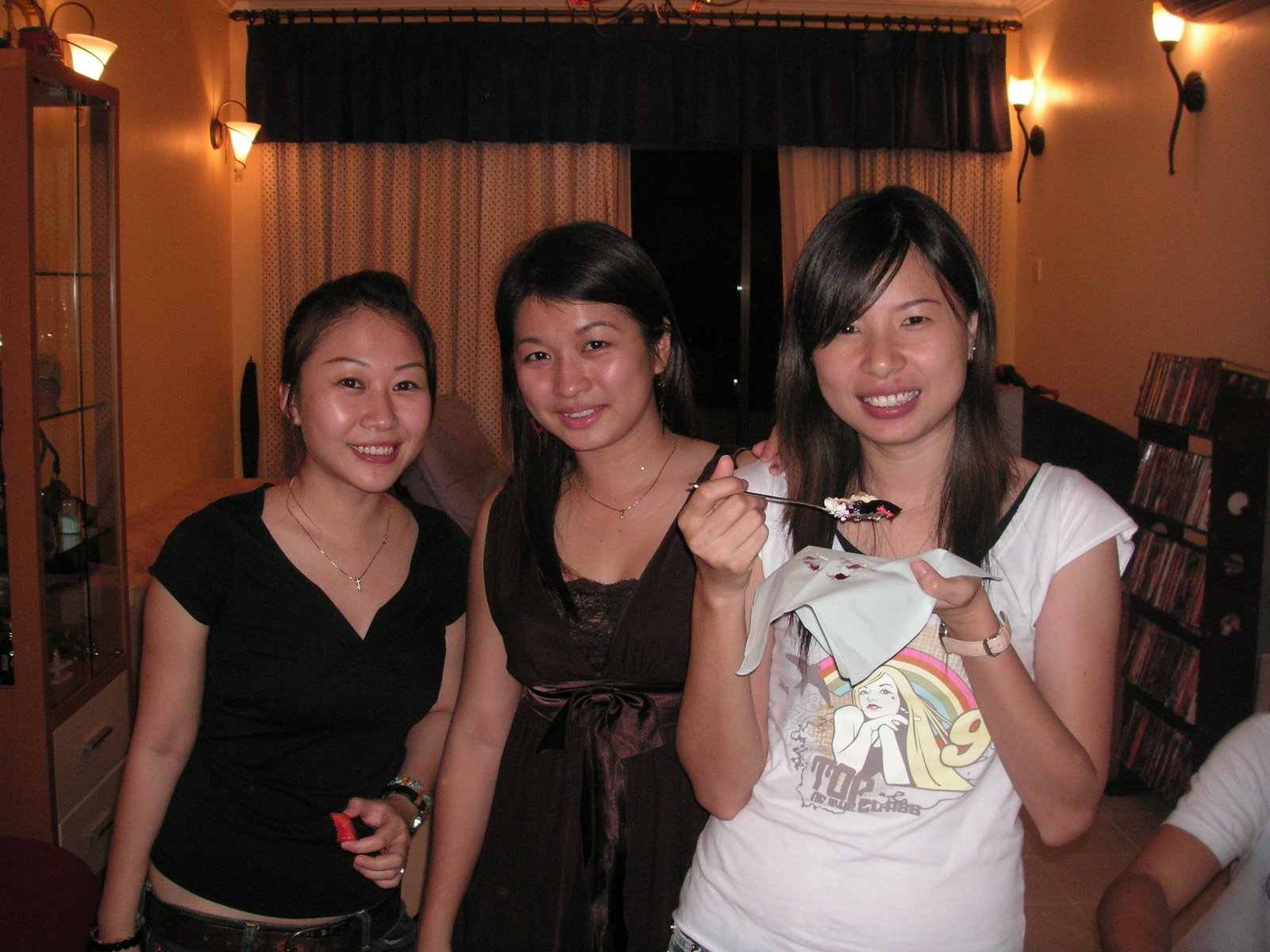 [PICT4691.JPG]
